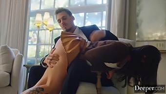 Blowjob And Doggystyle Action With A Beautiful Brunette