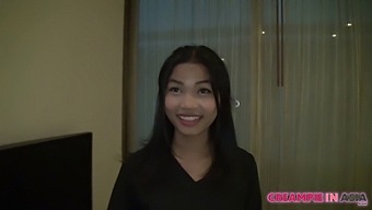 18-Year-Old Thai Teen Gets Filled With Cum