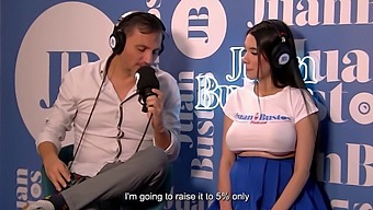 Ambarprada'S Wild Ride On The Sex Machine: A Full Episode Of Intense Pleasure